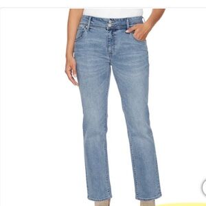 Hudson Ladies' Slim Straight Leg Jean